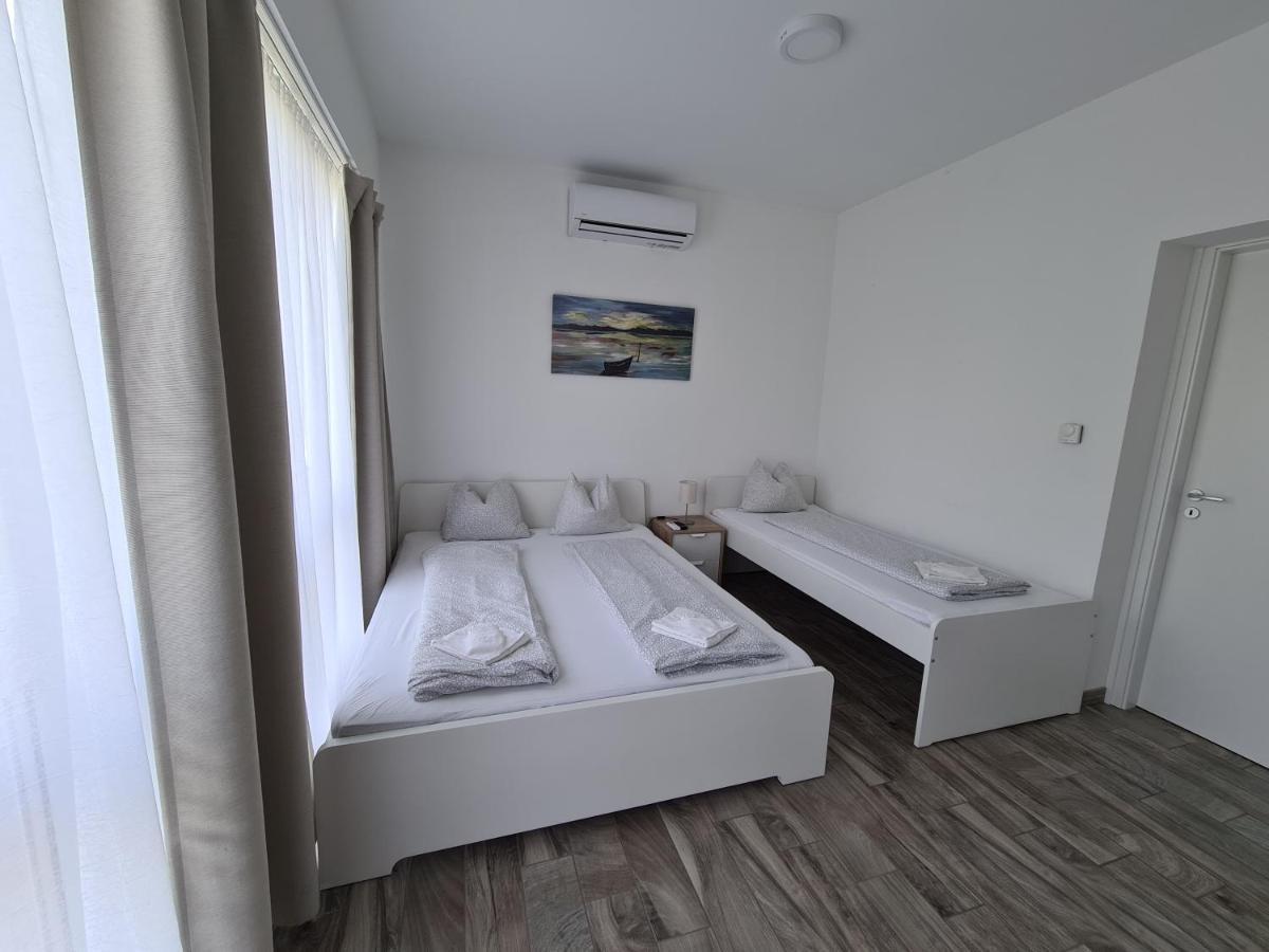 Surman Apartmanok 希欧福克 外观 照片