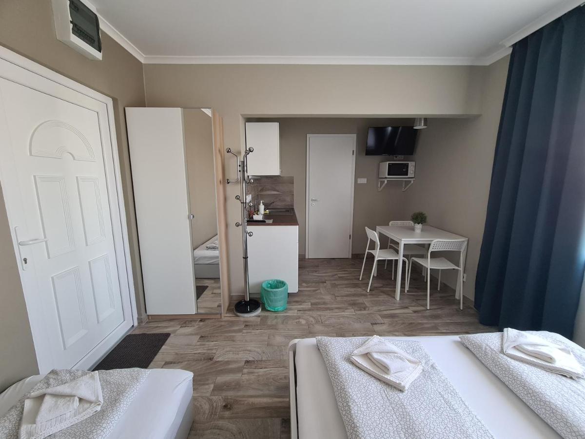Surman Apartmanok 希欧福克 外观 照片