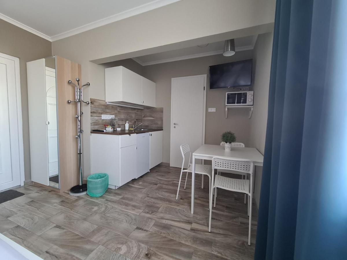 Surman Apartmanok 希欧福克 外观 照片