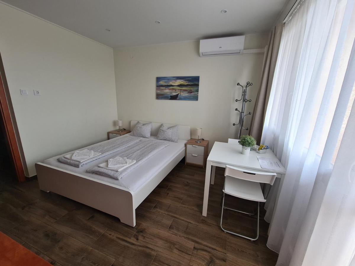Surman Apartmanok 希欧福克 外观 照片