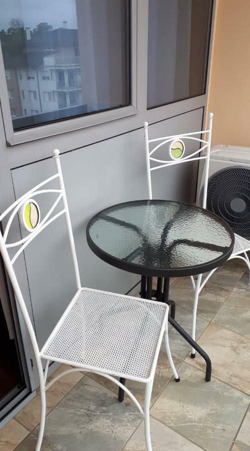 Surman Apartmanok 希欧福克 外观 照片